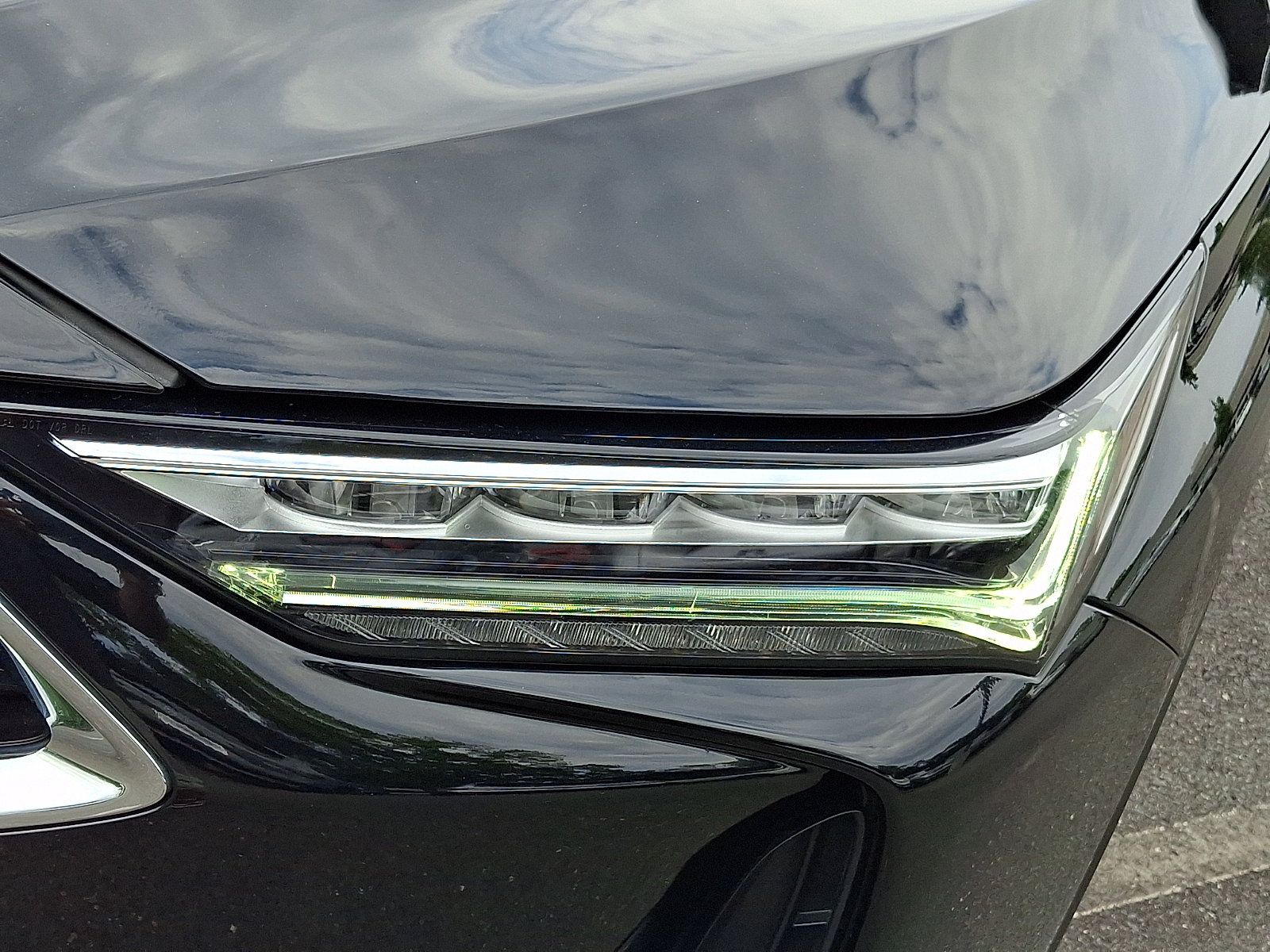 Certified 2024 Acura MDX SH-AWD image 9