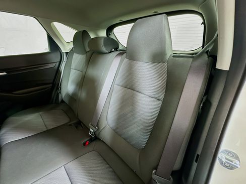 Certified 2025 Kia Seltos LX AWD/4WD image 22
