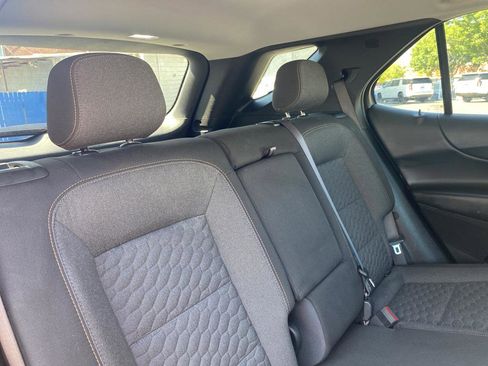 Used 2021 Chevrolet Equinox LT image 19