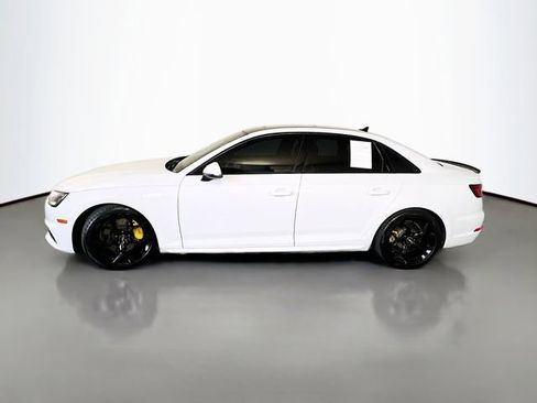 Used 2018 Audi A4 2.0T Premium w/ Convenience Package image 4