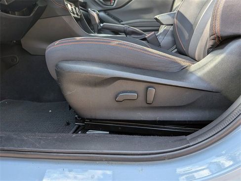 Used 2020 Subaru Crosstrek 2.0i Premium w/ Moonroof Package 2 image 13