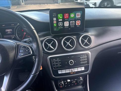 Used 2019 Mercedes-Benz CLA 250 image 28