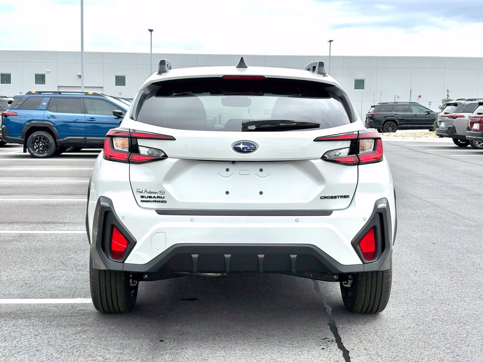 New 2026 Subaru Crosstrek 2.5i Limited w/ Popular Package #3A AWD/4WD image 8