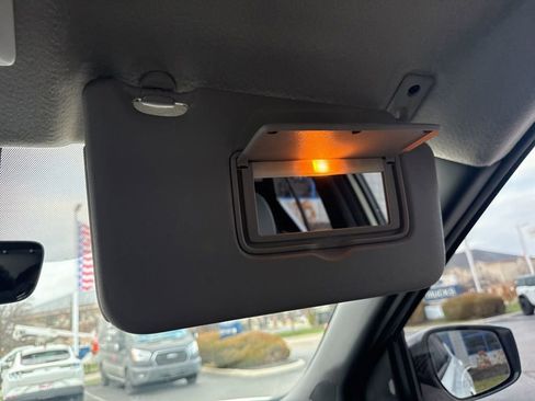 Used 2022 Nissan Kicks SR w/ Premium Package image 41