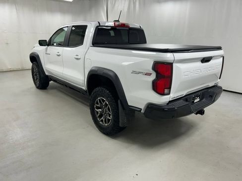 Certified 2024 Chevrolet Colorado ZR2 w/ ZR2 Convenience Package III AWD/4WD image 7