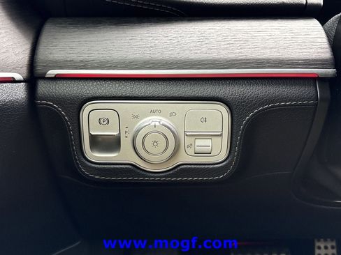 Used 2023 Mercedes-Benz GLE 53 AMG 4MATIC image 16