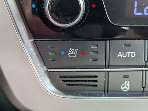Used 2016 Hyundai Sonata Limited w/ Option Group 05 FWD image 20