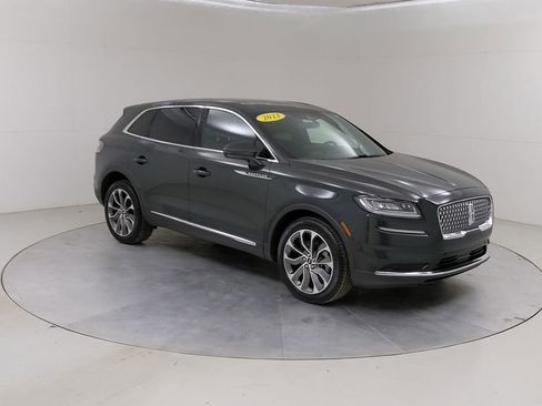 Used 2023 Lincoln Nautilus Reserve w/ Equipment Group 201A AWD/4WD image 11