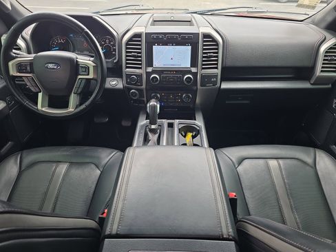 Used 2019 Ford F150 Platinum w/ Equipment Group 701A Luxury image 9