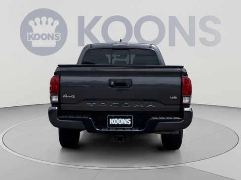 Used 2023 Toyota Tacoma SR AWD/4WD image 5