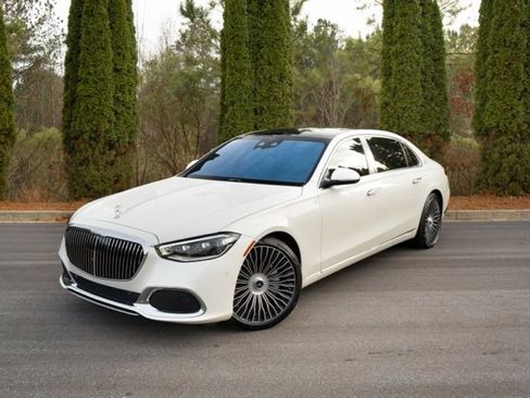 Used 2023 Mercedes-Benz Maybach S 580 4MATIC image 1