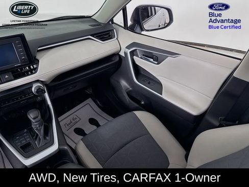 Used 2022 Toyota RAV4 XLE image 22
