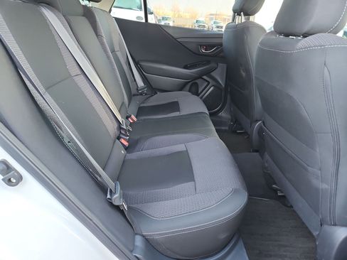 Used 2025 Subaru Outback Premium image 34
