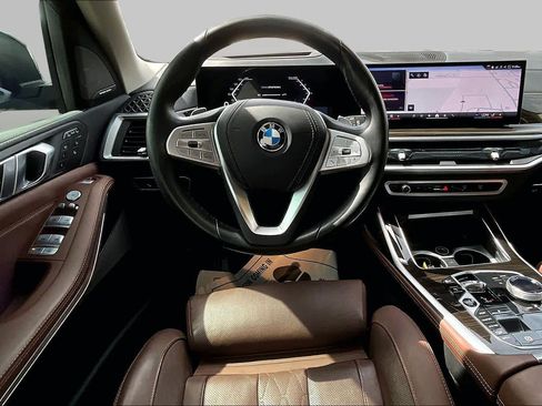 Used 2024 BMW X7 xDrive40i w/ Executive Package AWD/4WD image 6