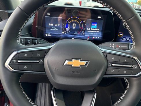 New 2026 Chevrolet Traverse LT w/ Driver Confidence Package image 25