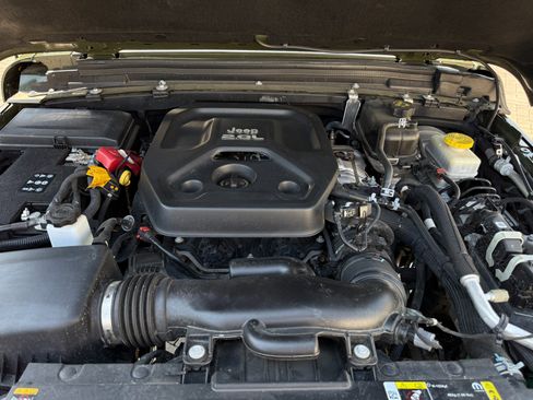 Used 2021 Jeep Wrangler Sport image 52