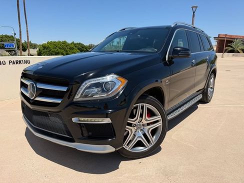 Used 2014 Mercedes-Benz GL 63 AMG 4MATIC w/ Accessory Chrome Package image 17
