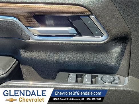 Certified 2025 Chevrolet Silverado 1500 LT AWD/4WD image 31