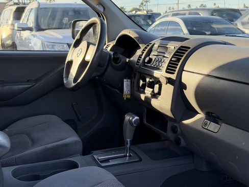 Used 2007 Nissan Frontier SE image 24