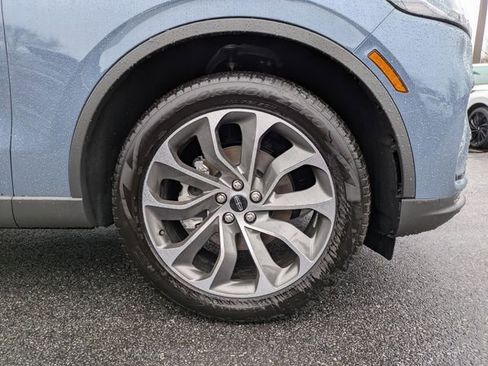 New 2025 Lincoln Aviator Reserve w/ Luxury Package image 10