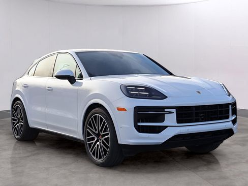 New 2026 Porsche Cayenne S image 11