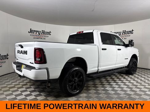Used 2025 RAM 2500 Big Horn AWD/4WD image 6