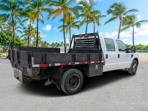 Used 2009 Ford F350 XL image 4