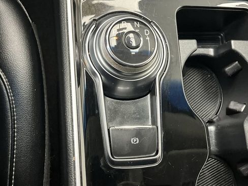 Used 2020 Ford Edge SEL w/ Convenience Package image 27