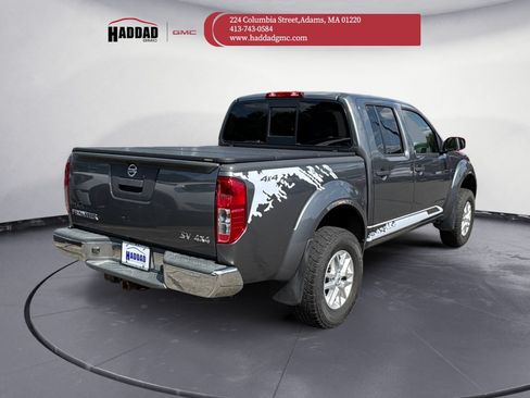 Used 2019 Nissan Frontier SV AWD/4WD image 4