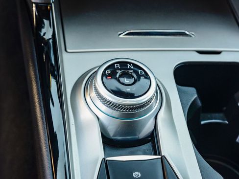 Used 2022 Ford Explorer ST-Line w/ Class IV Trailer Tow Package image 29