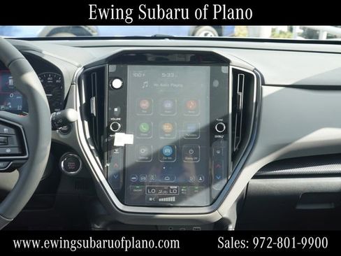 Used 2025 Subaru Crosstrek 2.5i Limited w/ Crosstrek Mirror Package image 2