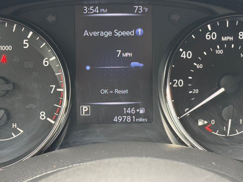 Used 2017 Nissan Rogue Sport SL AWD/4WD image 28