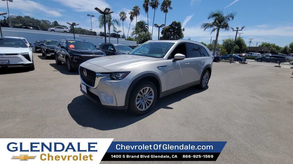 Used 2025 MAZDA CX-90 3.3 Turbo w/ Preferred Package AWD/4WD image 4
