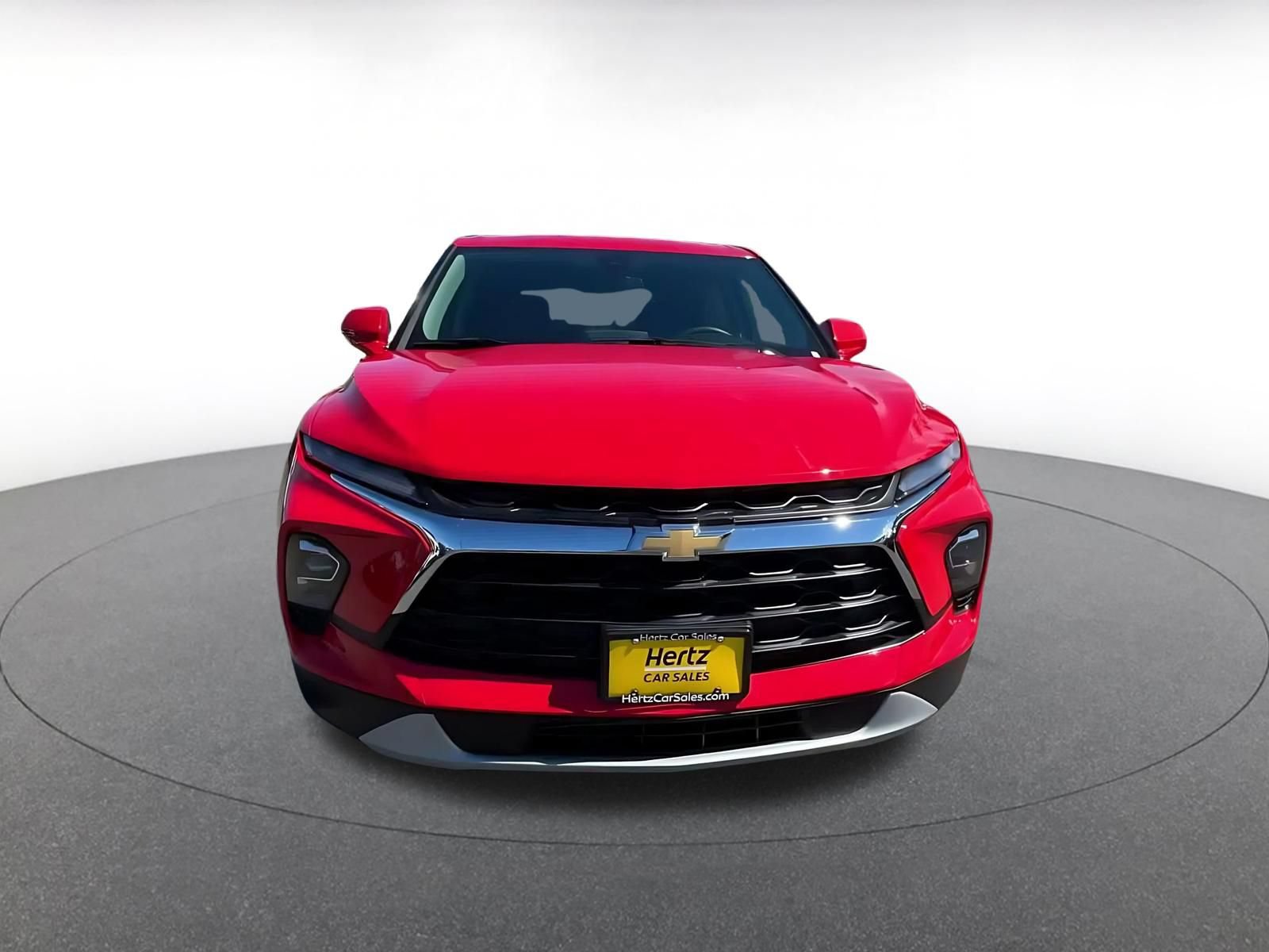 Used 2026 Chevrolet Blazer LT FWD image 4