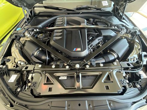 Used 2026 BMW M4 xDrive Competition AWD/4WD image 7