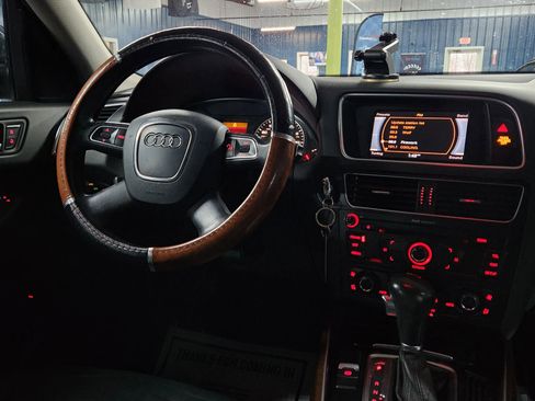 Used 2012 Audi Q5 2.0T Premium image 41