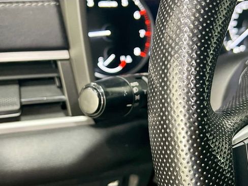 Used 2022 Mitsubishi Outlander SE image 17