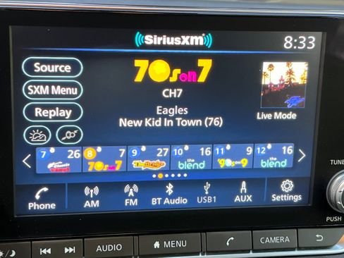 Used 2023 Nissan Sentra SV image 17