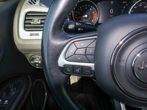 Used 2018 Jeep Compass Latitude w/ Popular Equipment Group AWD/4WD image 22