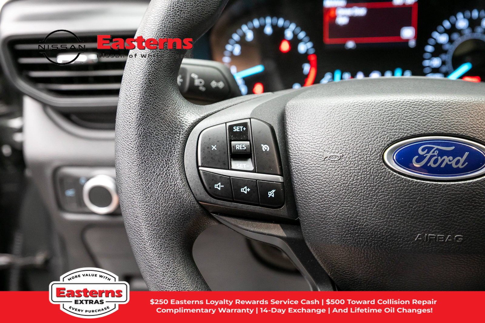 Used 2022 Ford Explorer 2WD image 14