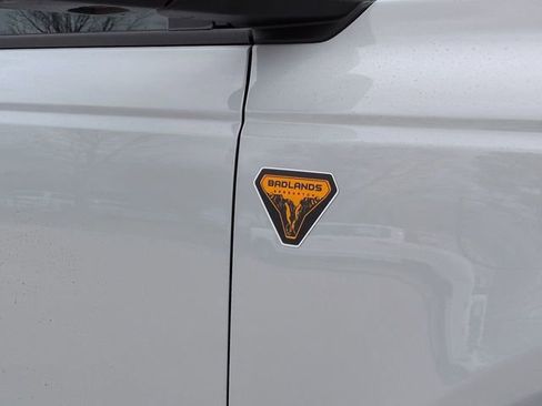 New 2026 Ford Bronco Badlands image 12