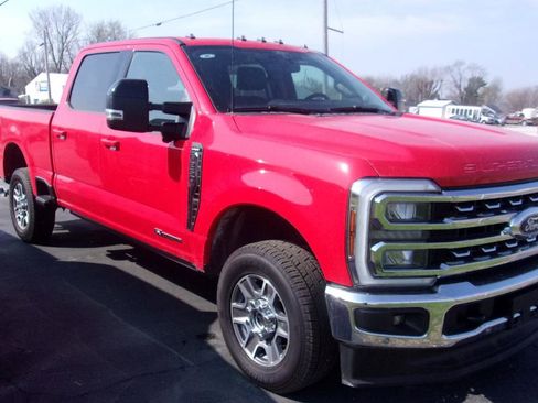 Used 2025 Ford F250 Lariat w/ Lariat Ultimate Package image 4