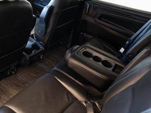 Certified 2024 Honda Odyssey EX-L image 17