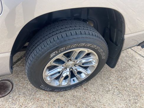 Used 2024 RAM 1500 Laramie image 21