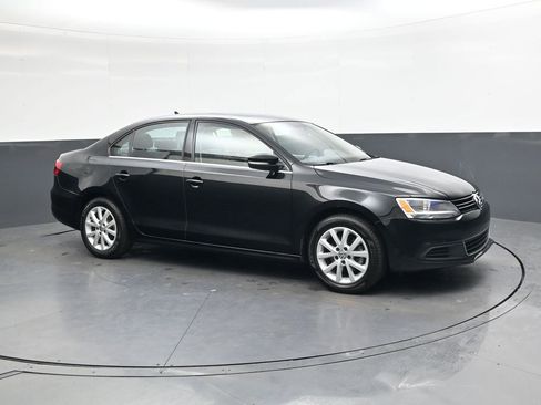 Used 2014 Volkswagen Jetta SE image 7