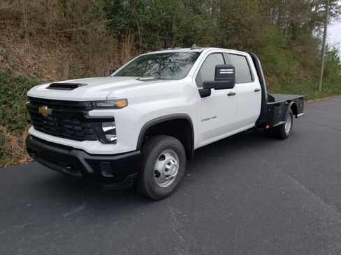 New 2024 Chevrolet Silverado 3500 W/T w/ WT Convenience Package image 7