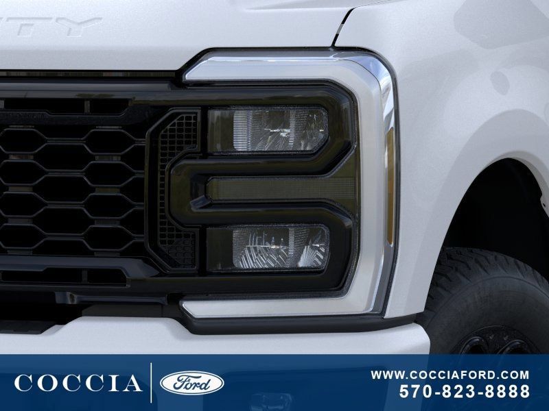 New 2026 Ford F250 Lariat w/ Black Appearance Package AWD/4WD image 18