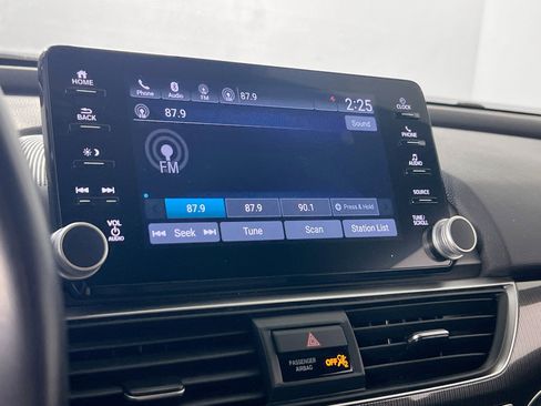 Used 2022 Honda Accord Sport image 14