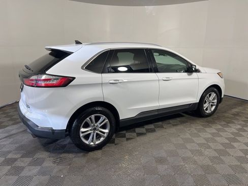 Used 2020 Ford Edge SEL w/ Cold Weather Package image 9