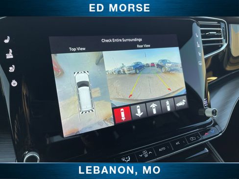 Used 2023 Jeep Wagoneer Series III w/ Premium Group I image 14